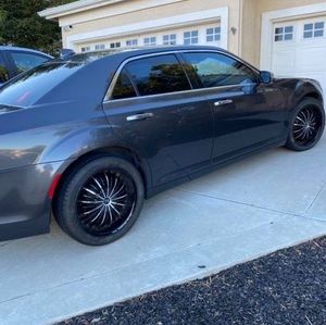 Meet your Posher, Brady